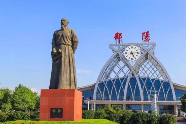 ��ꖾW(w��ng)վ���O(sh��)�W(w��ng)վ��Ҫ��������(y��ng)�ڽ�վ�rע��ʲô��